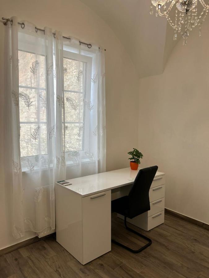 Paky Appartements 00313 Bruck an der Leitha Exteriör bild